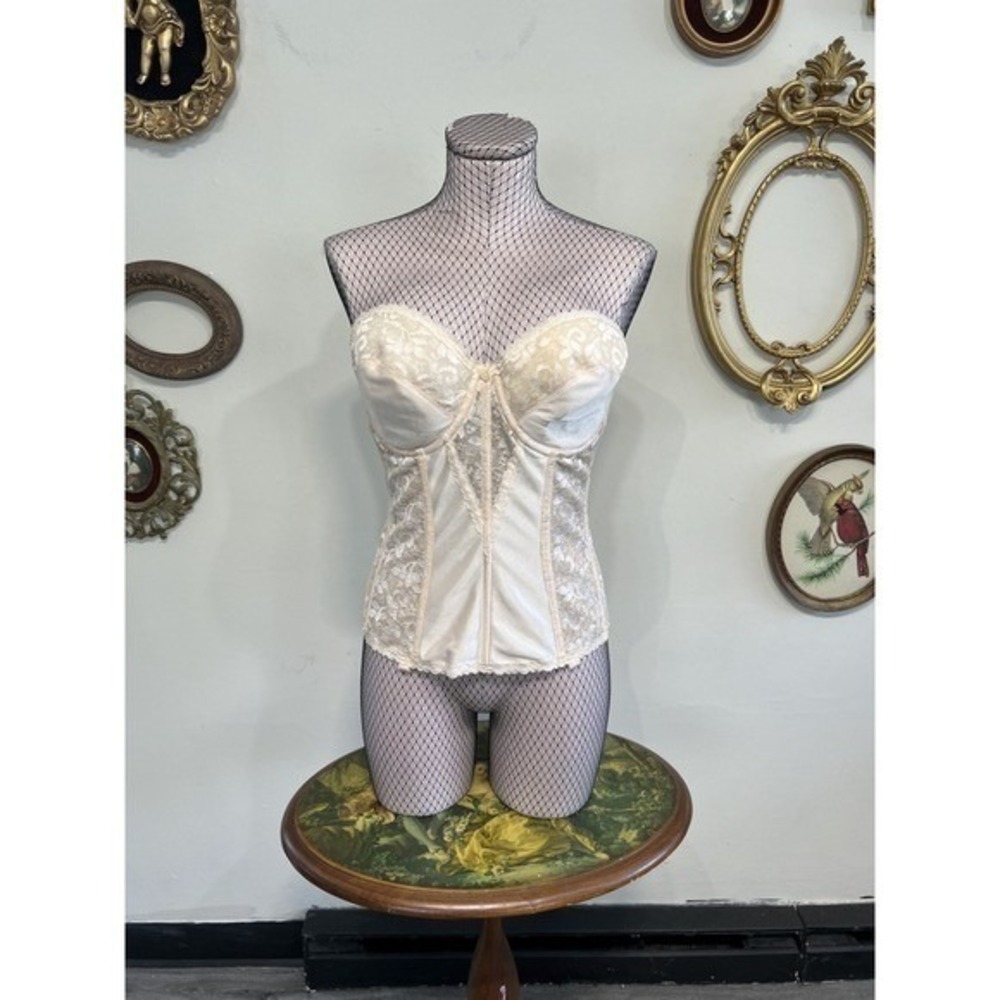 Carnival Vintage Cream Lace Strapless Longline Corset Bra Size 38C